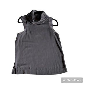 JUICY COUTURE Sleeveless Turtleneck Sweater sz. small